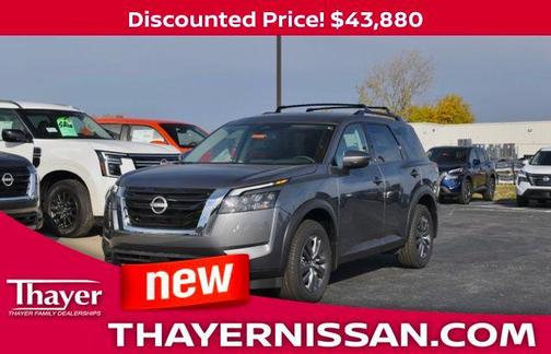 2025 Nissan Pathfinder SV 4WD