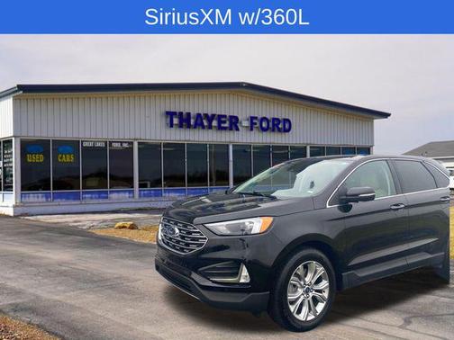 2022 Ford Edge Titanium