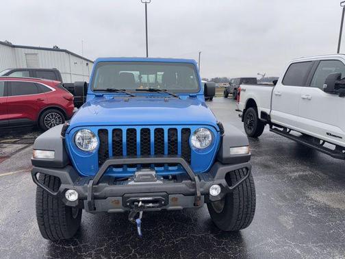 2021 Jeep Gladiator Sport