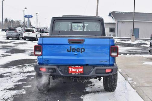 2021 Jeep Gladiator Sport