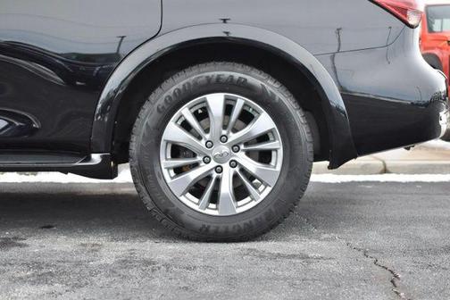 2017 INFINITI QX80 Base