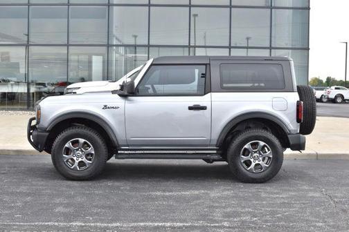 Iconic Silver Metallic 2022 Ford Bronco Big Bend