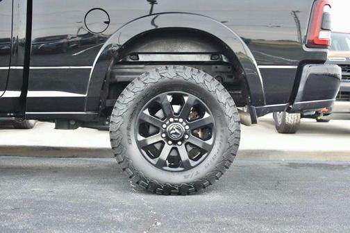 2020 RAM 2500 Laramie Crew Cab 4X4 6'4' Box