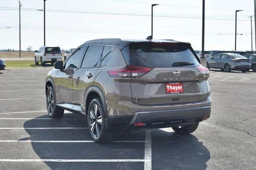 2025 Nissan Rogue SL