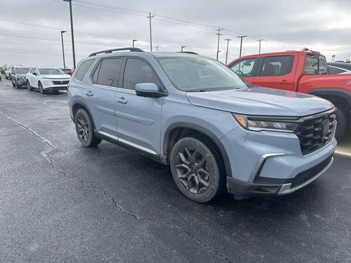 2023 Honda Pilot AWD Elite