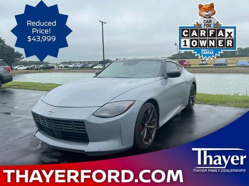 Boulder Gray/Super Black 2024 Nissan Z Performance Manual