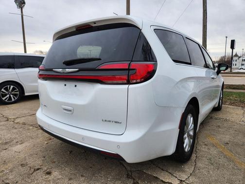 2024 Chrysler Pacifica Limited
