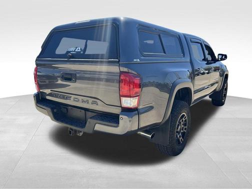 Magnetic Gray Metallic 2017 Toyota Tacoma TRD Off Road