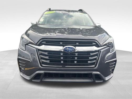 Magnetite Gray Metallic 2023 Subaru Ascent Limited 7-Passenger