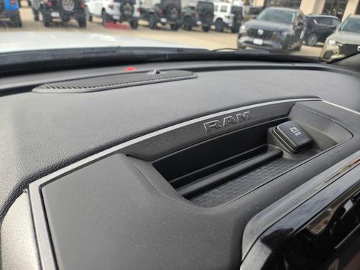 2026 RAM 2500 Tradesman Regular Cab 4x4 8' Box