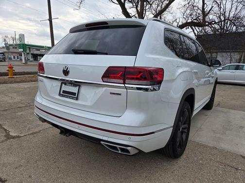 2022 Volkswagen Atlas 3.6L SEL