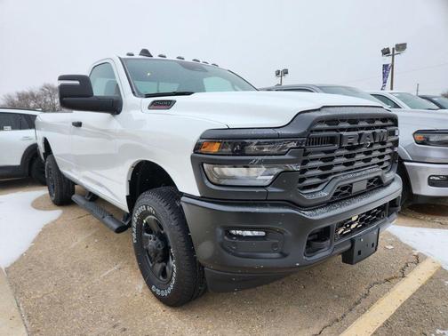 2026 RAM 2500 Tradesman Regular Cab 4x4 8' Box