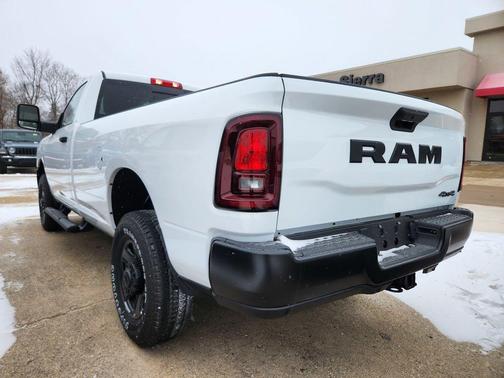 2026 RAM 2500 Tradesman Regular Cab 4x4 8' Box