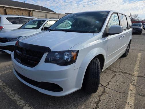2017 Dodge Grand Caravan SE
