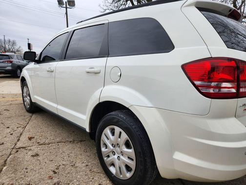 2020 Dodge Journey SE Value