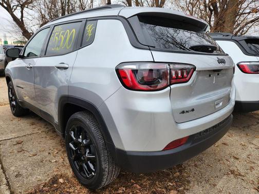 2026 Jeep Compass Latitude