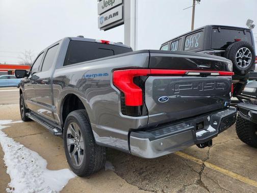 2023 Ford F-150 Lightning LARIAT