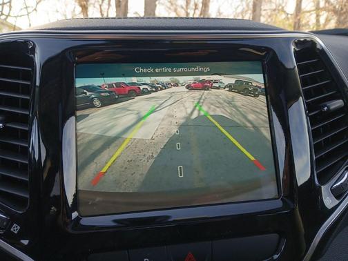 Velvet Red Pearlcoat 2020 Jeep Cherokee Limited