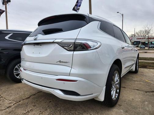 2023 Buick Enclave Avenir AWD
