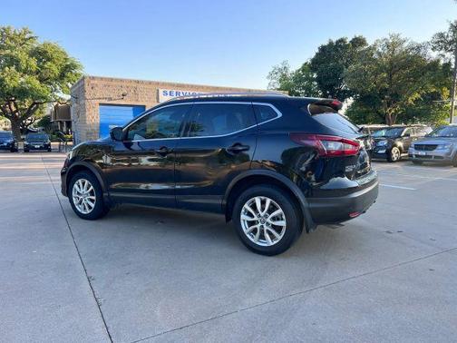 Magnetic Black 2021 Nissan Rogue Sport SV