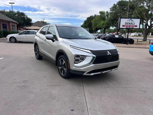 Silver 2023 Mitsubishi Eclipse Cross SE