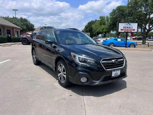 Crystal Black Silica 2018 Subaru Outback 2.5i Limited