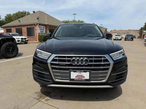 Brilliant Black 2018 Audi Q5 2.0T Premium