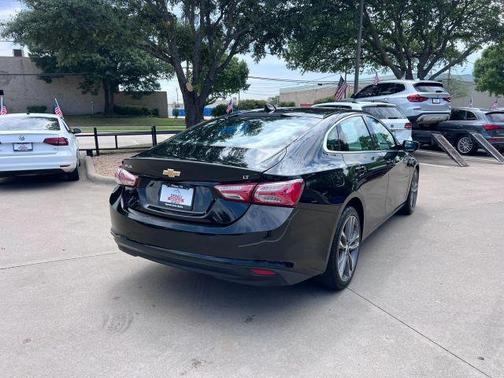 Black 2021 Chevrolet Malibu LT