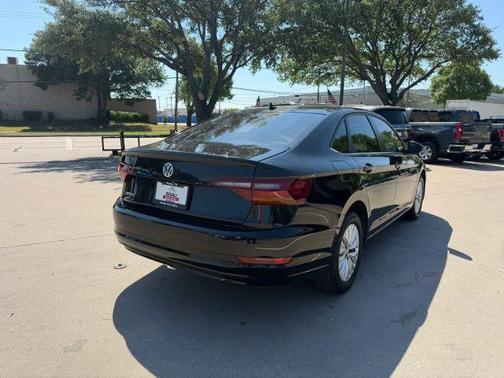 Black 2019 Volkswagen Jetta 1.4T S
