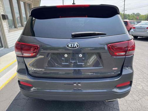 2019 Kia Sorento LX