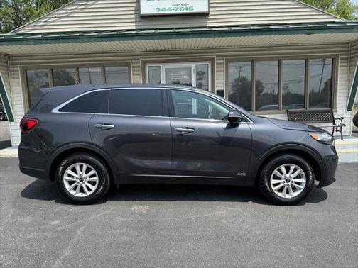 2019 Kia Sorento LX