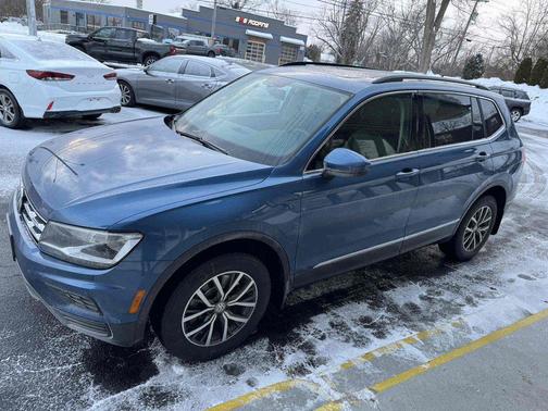 2020 Volkswagen Tiguan 2.0T SE 4MOTION