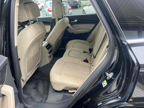 2018 Audi Q5 2.0T Premium Plus