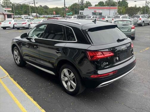 2018 Audi Q5 2.0T Premium Plus