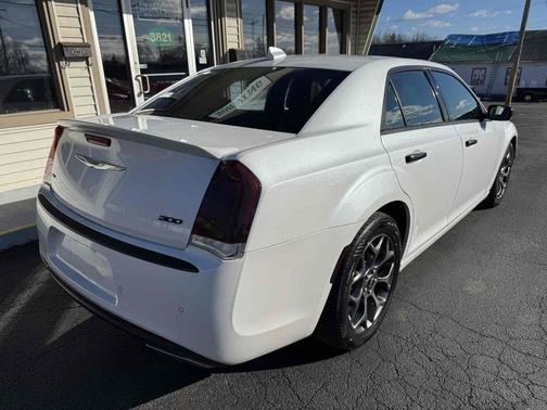 2015 Chrysler 300 S