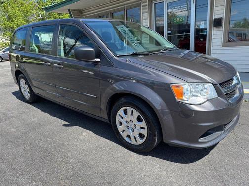 Granite Crystal Metallic Clearcoat 2015 Dodge Grand Caravan 4dr Wgn American Value Pkg