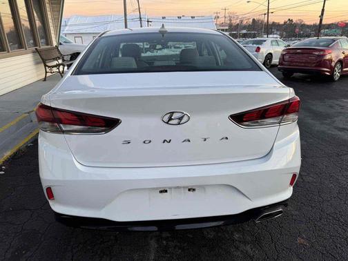 2019 Hyundai SONATA SEL