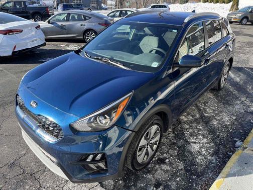 2020 Kia Niro LX