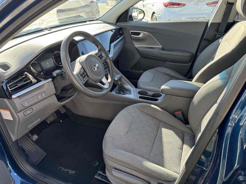 2020 Kia Niro LX