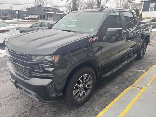 2021 Chevrolet Silverado 1500 4WD Crew Cab 147" RST