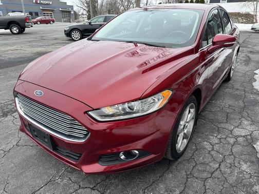 2016 Ford Fusion 4dr Sdn SE AWD