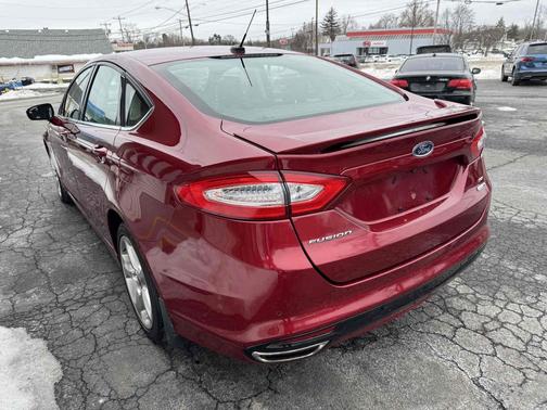 2016 Ford Fusion 4dr Sdn SE AWD