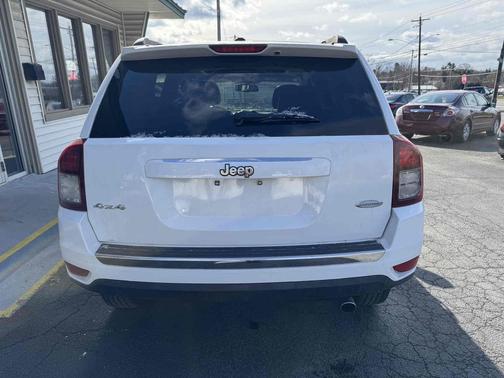 2016 Jeep Compass 4WD 4dr High Altitude Edition