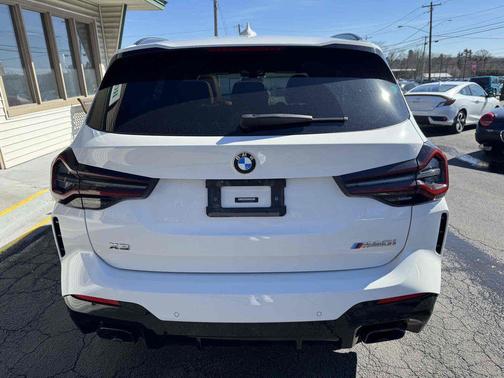 2022 BMW X3 M40i