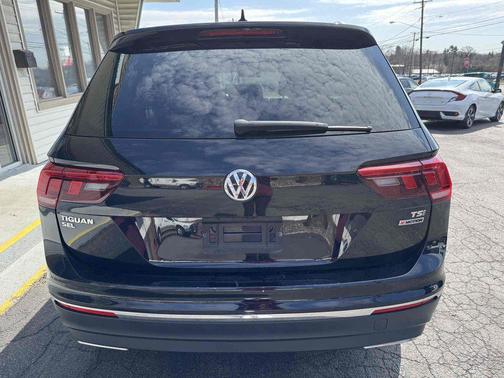 2018 Volkswagen Tiguan 2.0T SEL