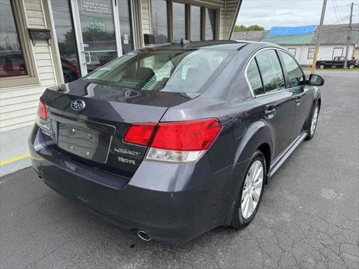 2011 Subaru Legacy Premium