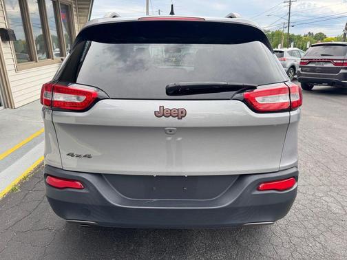 Billet Silver Metallic Clearcoat 2016 Jeep Cherokee 4WD 4dr 75th Anniversary