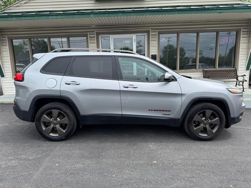Billet Silver Metallic Clearcoat 2016 Jeep Cherokee 4WD 4dr 75th Anniversary