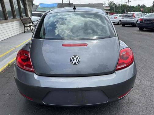 2014 Volkswagen Beetle Auto 1.8T Entry
