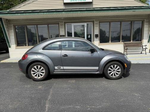 2014 Volkswagen Beetle Auto 1.8T Entry